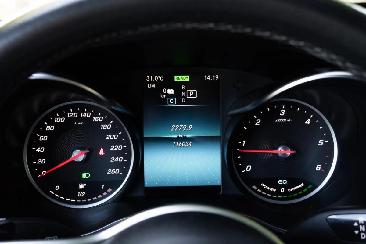 mercedes-benz-glc-300-de-4matic-2021-hibrido-a-diesel-1999cc