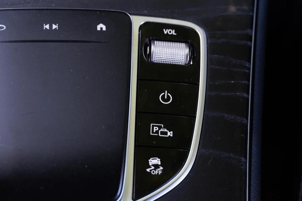 mercedes-benz-glc-300-de-4matic-2021-hibrido-a-diesel-1999cc