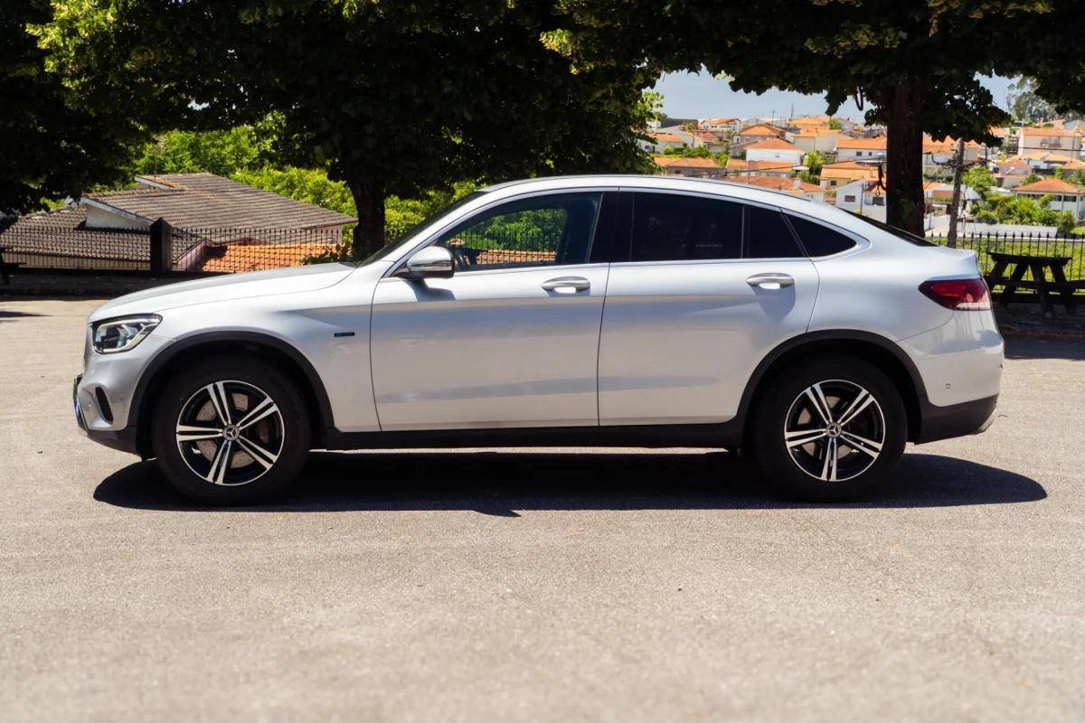 mercedes-benz-glc-300-de-4matic-2021-hibrido-a-diesel-1999cc