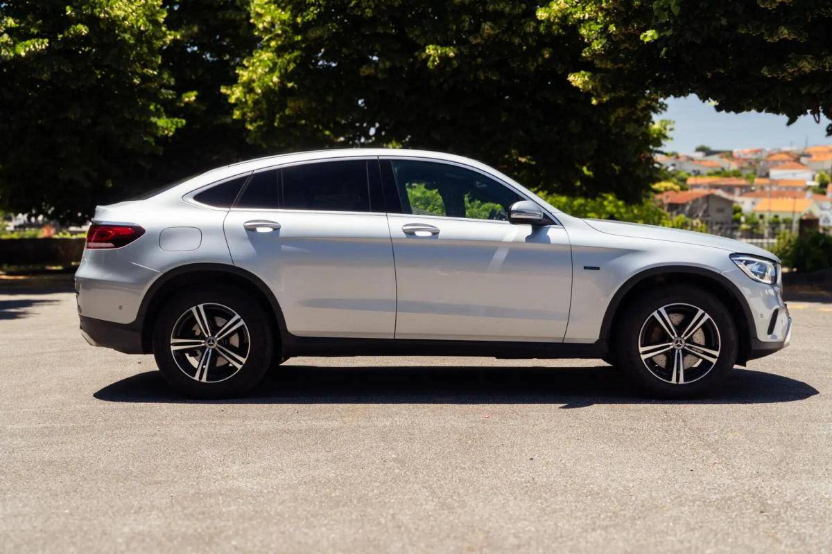 mercedes-benz-glc-300-de-4matic-2021-hibrido-a-diesel-1999cc