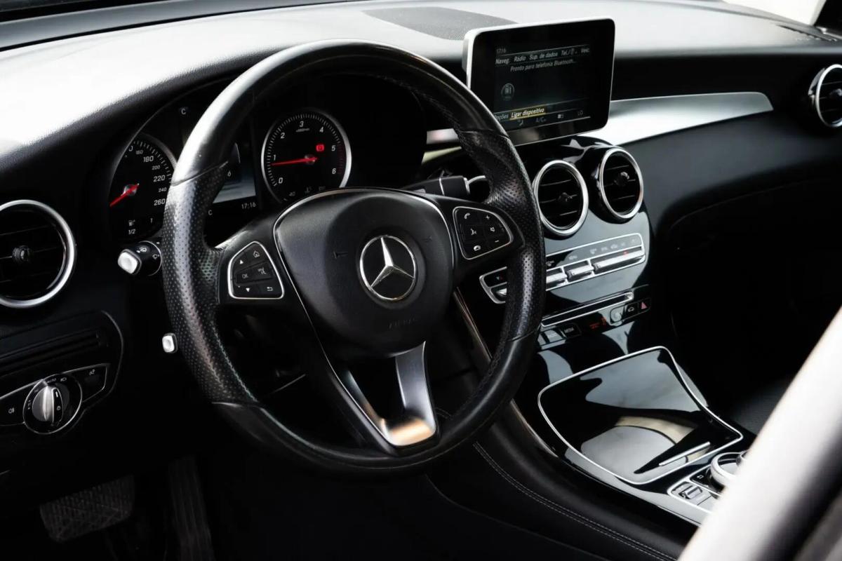 mercedes-benz-glc-250-d-4matic-2015-diesel-2143cc