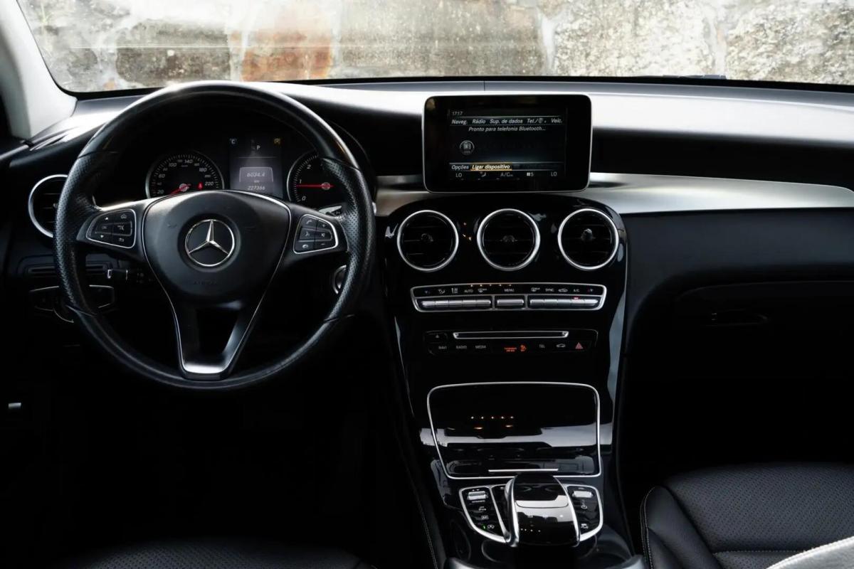 mercedes-benz-glc-250-d-4matic-2015-diesel-2143cc