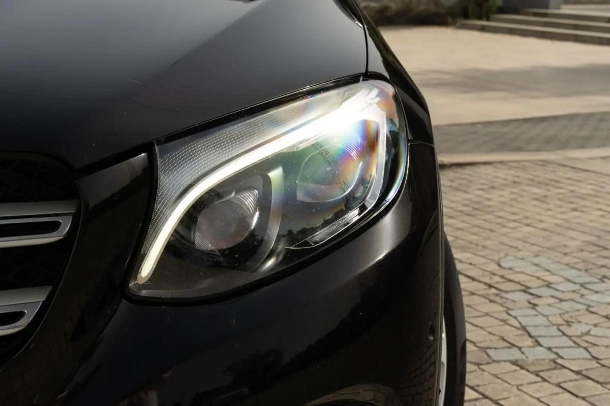 mercedes-benz-glc-250-d-4matic-2015-diesel-2143cc