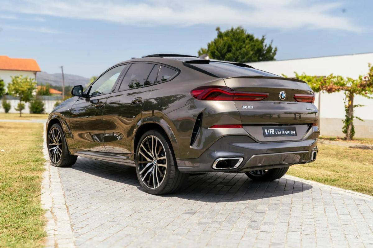 bmw-x6-2021-diesel-2993cc