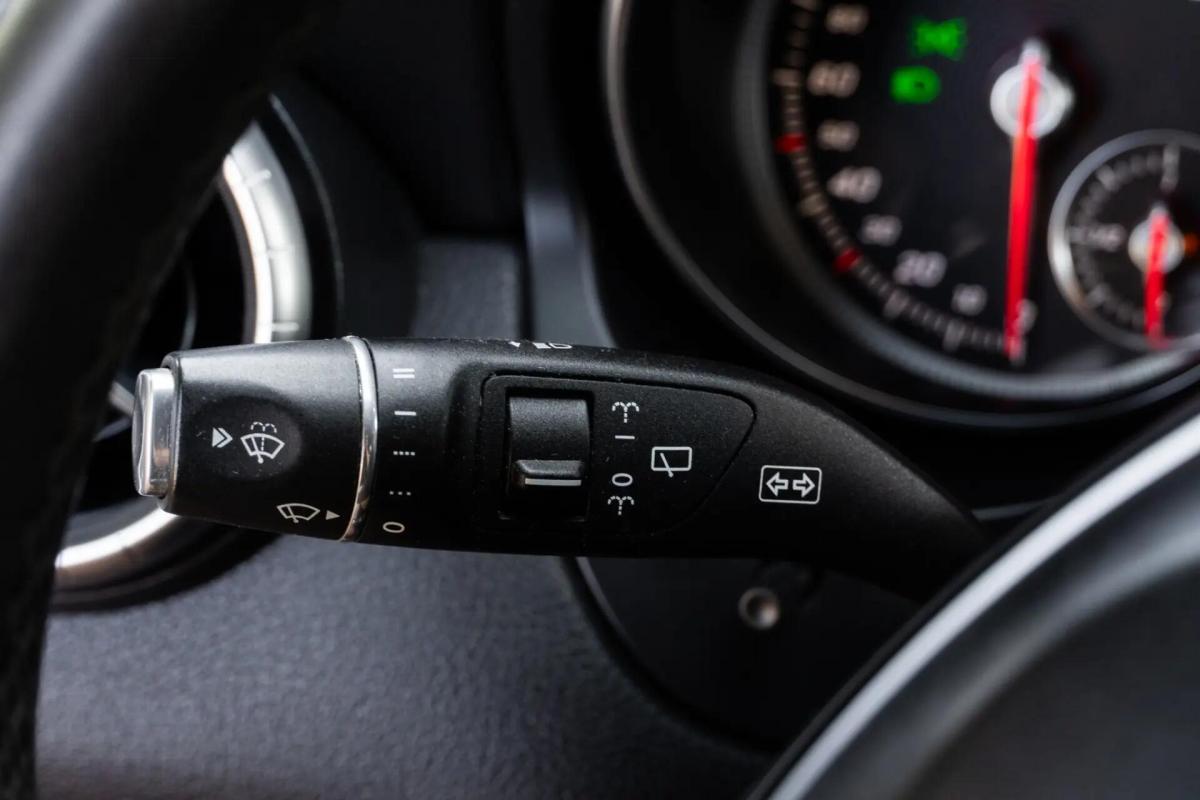 mercedes-benz-cla-180-d-2017-diesel-1461cc