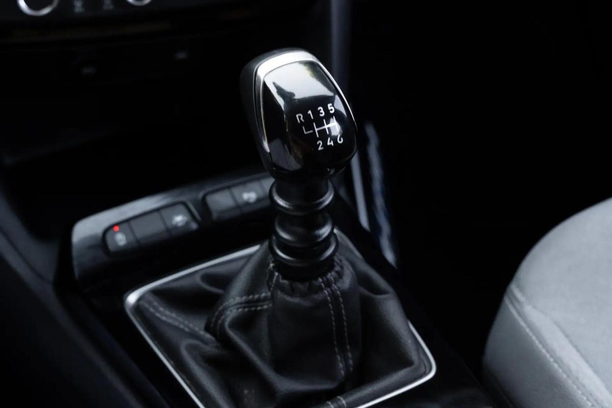 opel-mokka-2023-gasolina-1199cc
