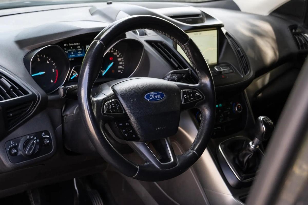 ford-kuga-2018-diesel-1499cc
