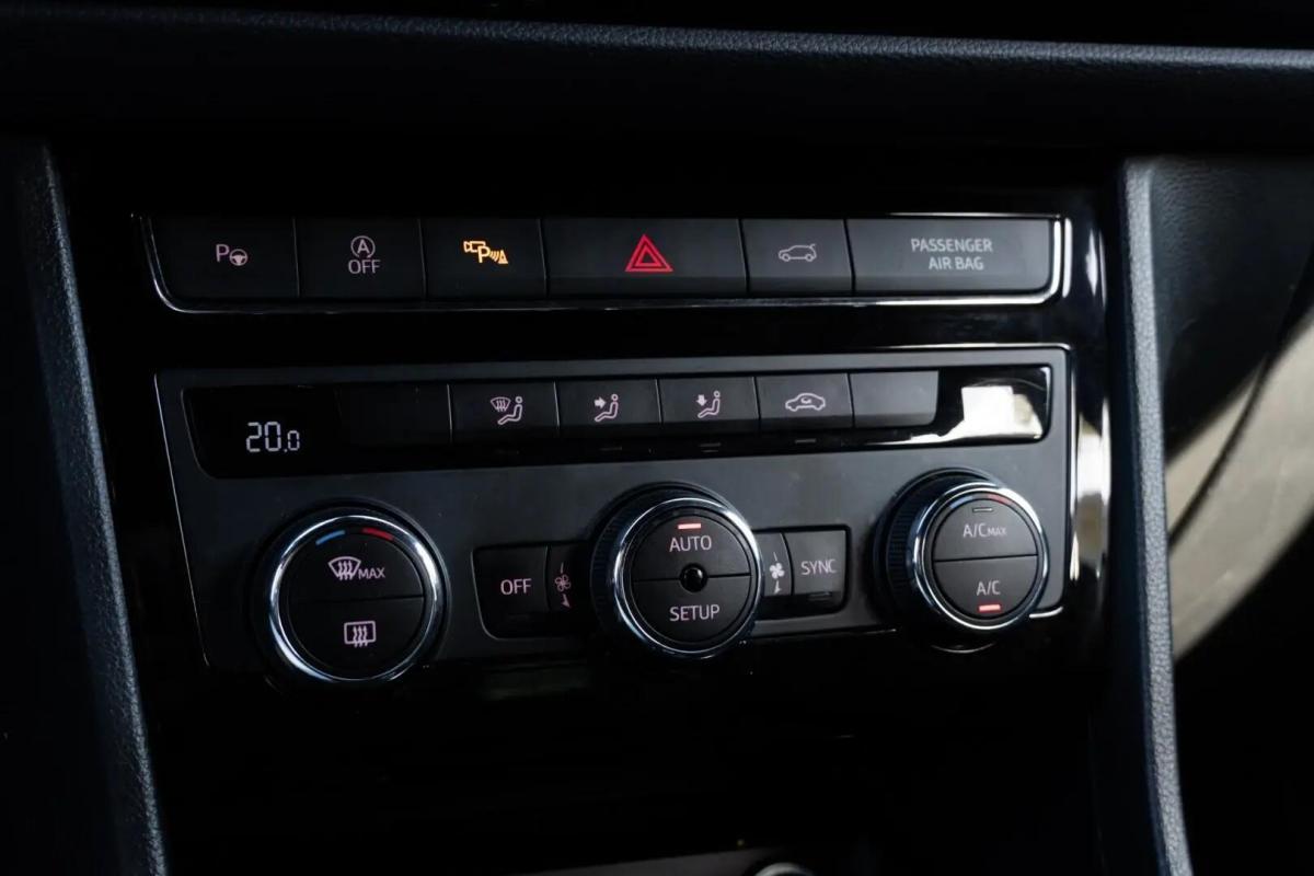 seat-ateca-2018-diesel-1598cc