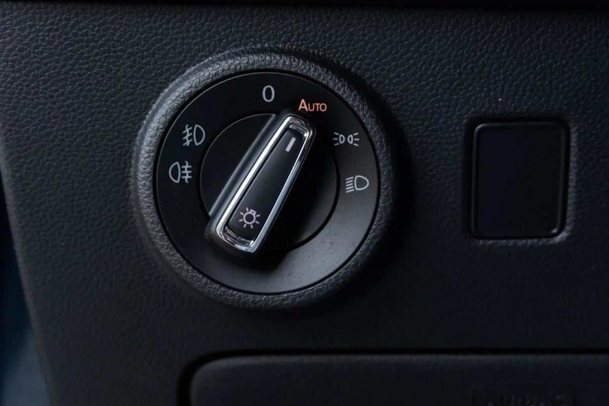 seat-ateca-2018-diesel-1598cc