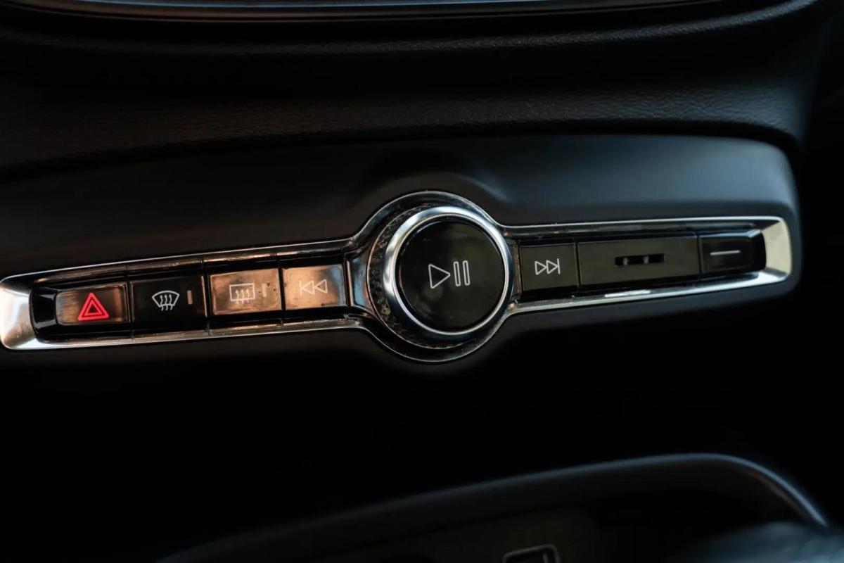 volvo-xc40-2019-gasolina-1477cc
