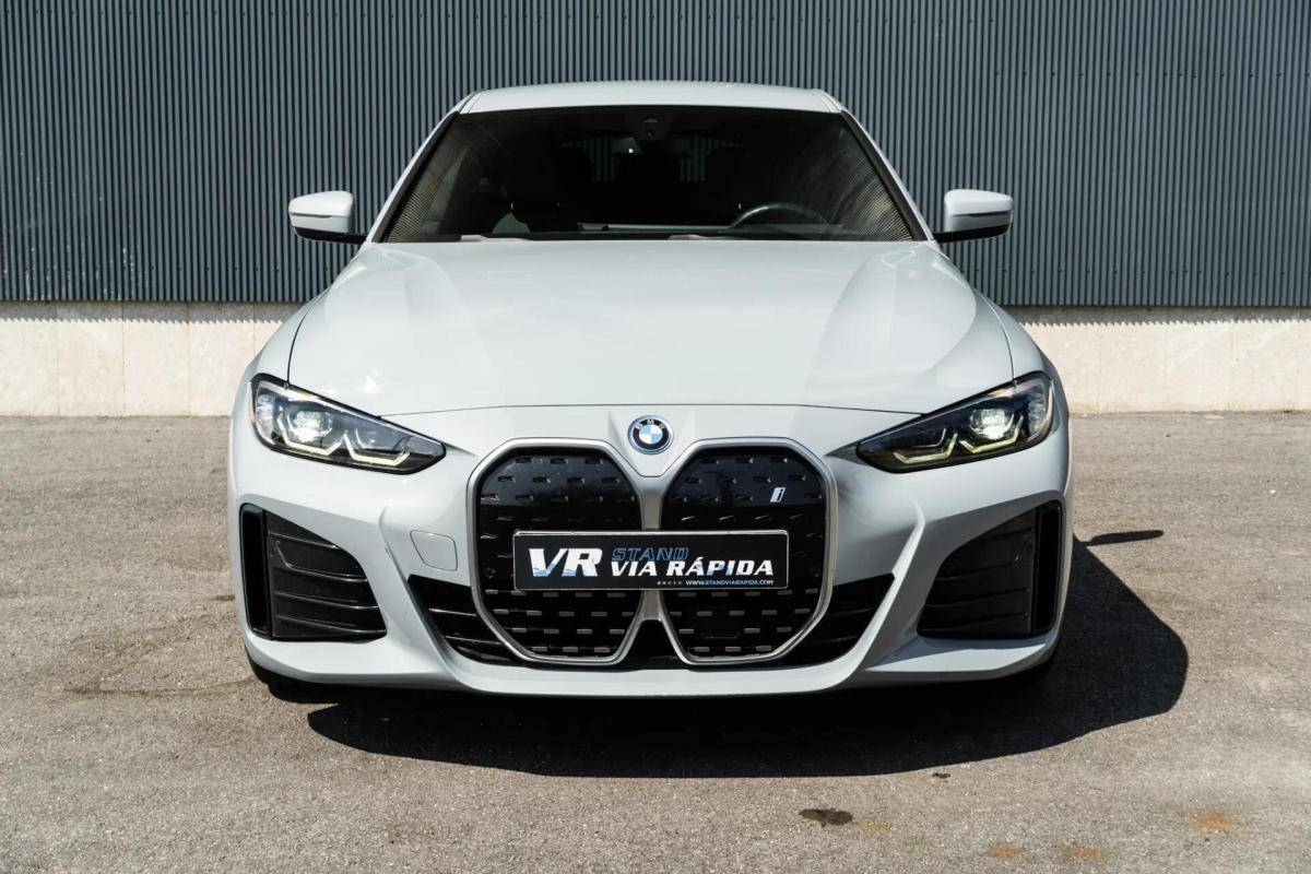 bmw-serie-i-i4-edrive40-2022-eletrico-0cc