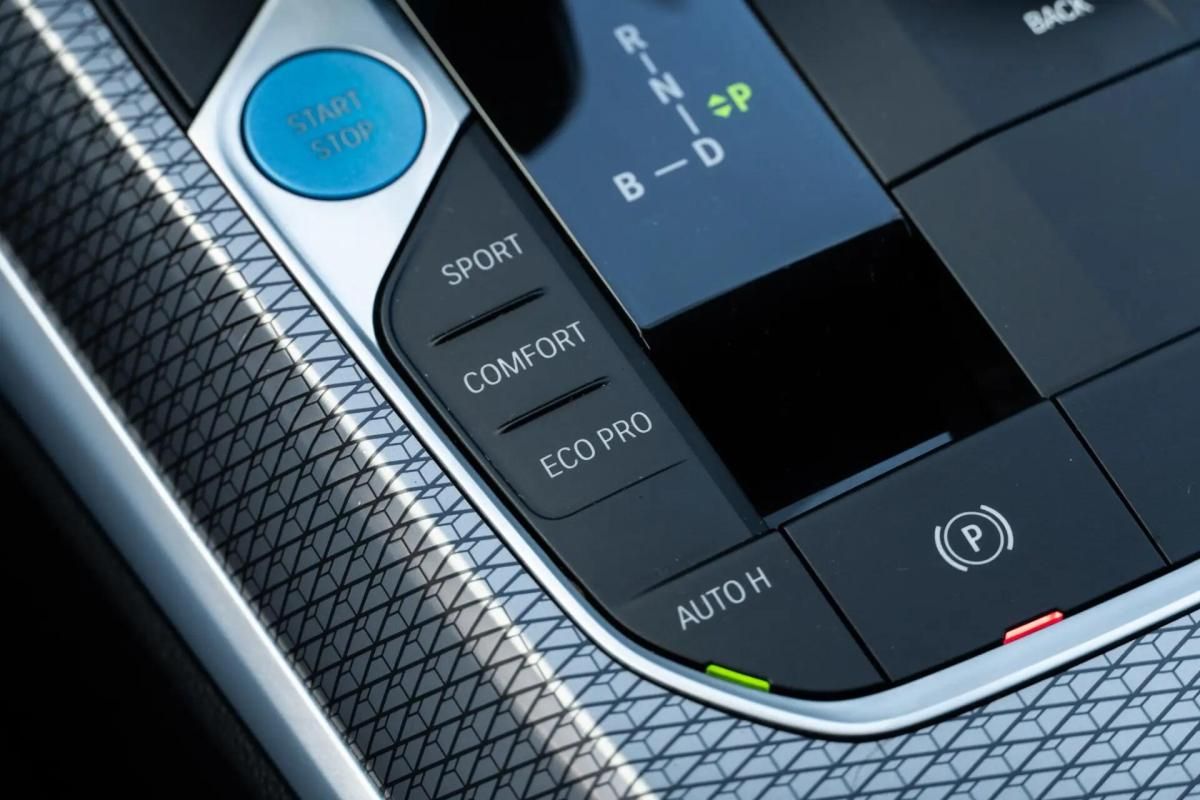 bmw-serie-i-i4-edrive40-2022-eletrico-0cc