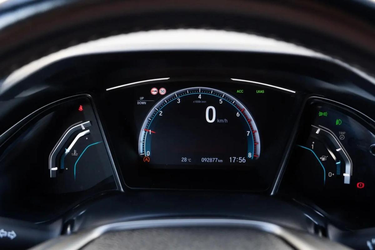 honda-civic-2018-gasolina-988cc