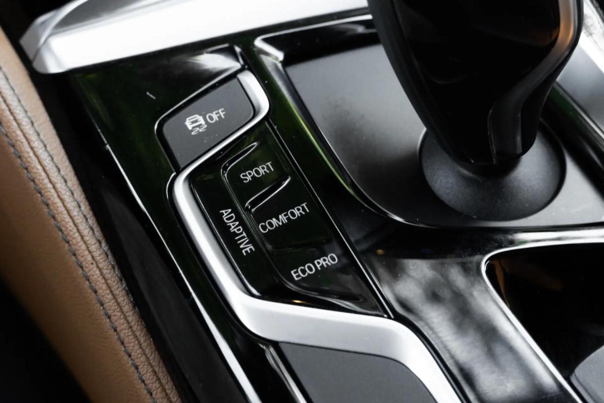 bmw-serie-5-520d-touring-2018-diesel-1995cc