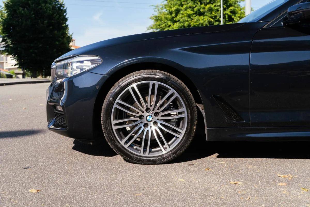 bmw-serie-5-520d-touring-2018-diesel-1995cc