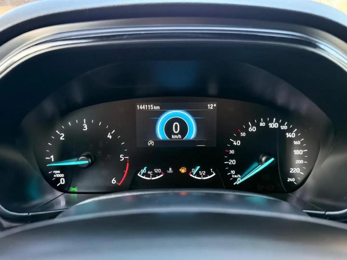 ford-focus-sw-2021-diesel-1499cc