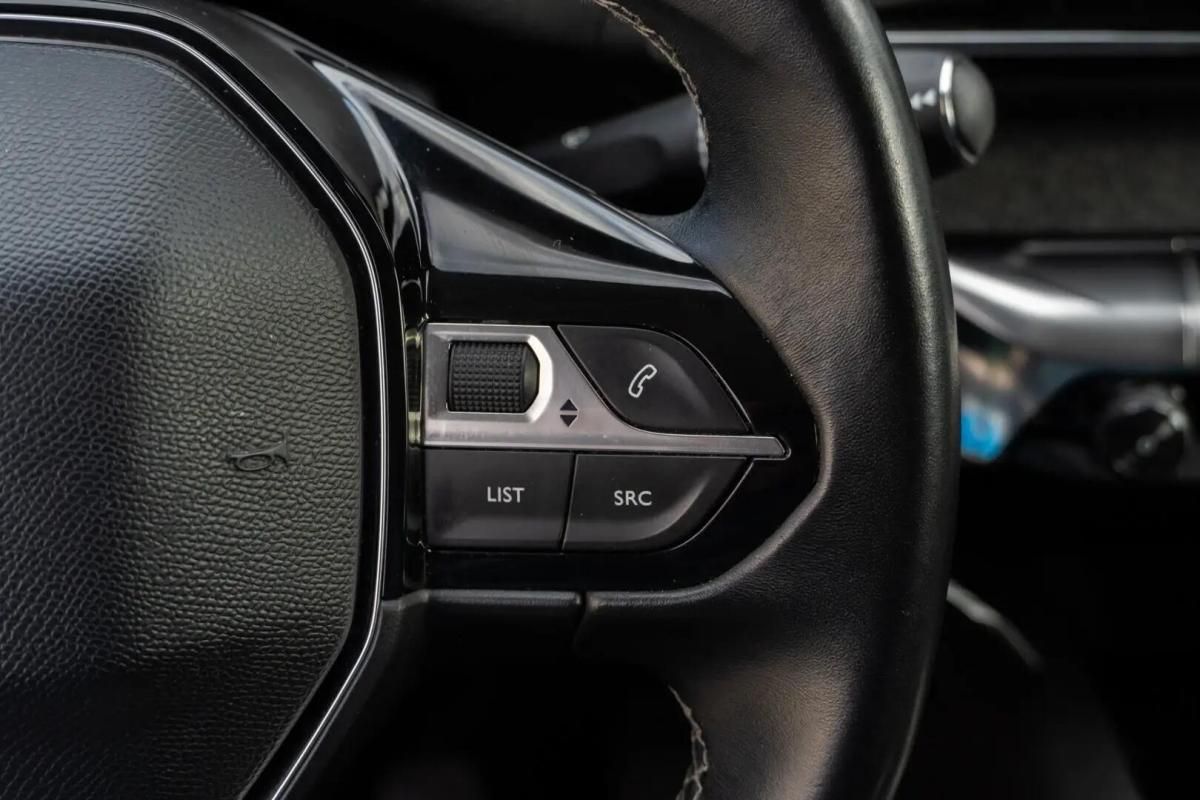 peugeot-3008-2018-gasolina-1199cc