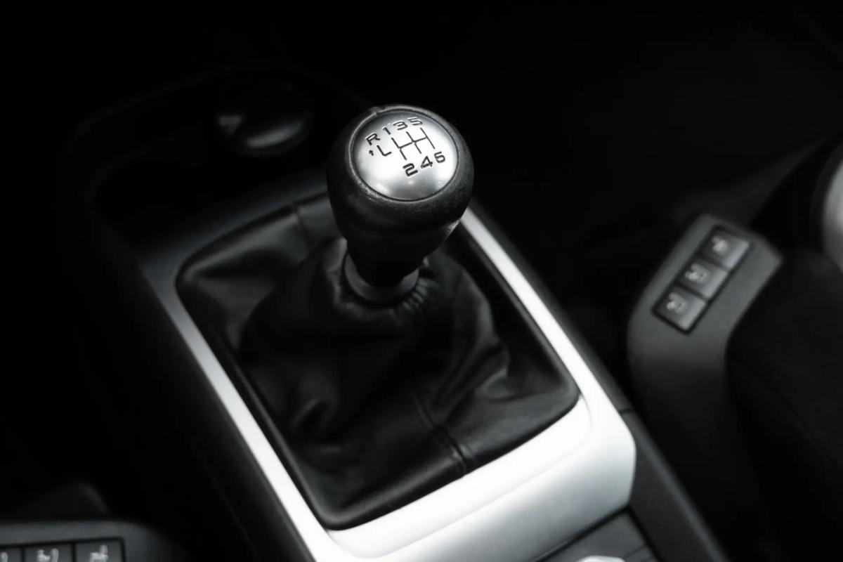 citroen-c4-grand-picasso-2014-diesel-1997cc