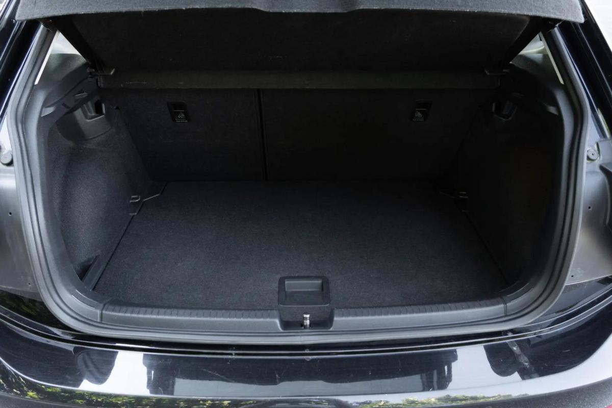 volkswagen-polo-2023-gasolina-999cc