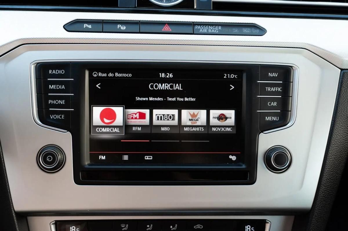 volkswagen-passat-variant-2015-diesel-1598cc