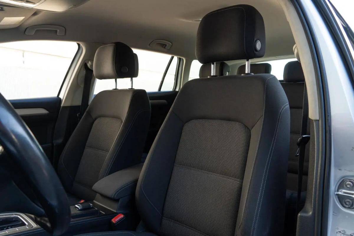volkswagen-passat-variant-2015-diesel-1598cc