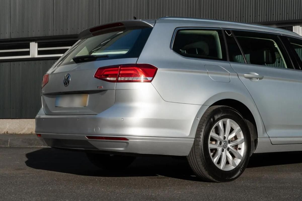 volkswagen-passat-variant-2015-diesel-1598cc