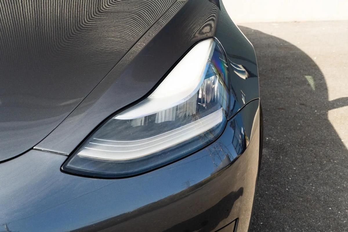 tesla-model-3-2019-eletrico-0cc