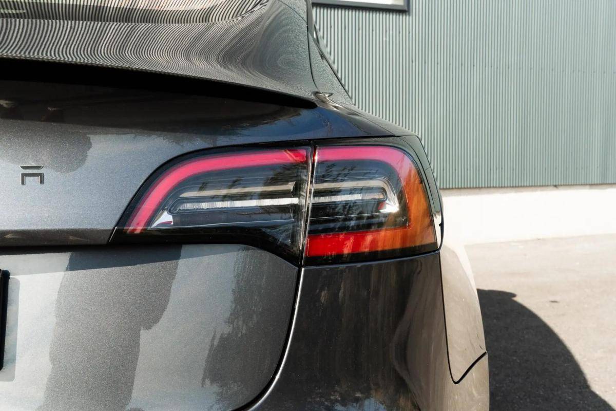 tesla-model-3-2019-eletrico-0cc