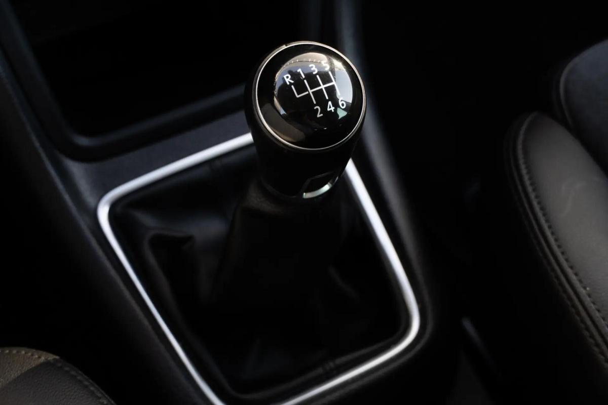 volkswagen-sharan-2019-diesel-1968cc