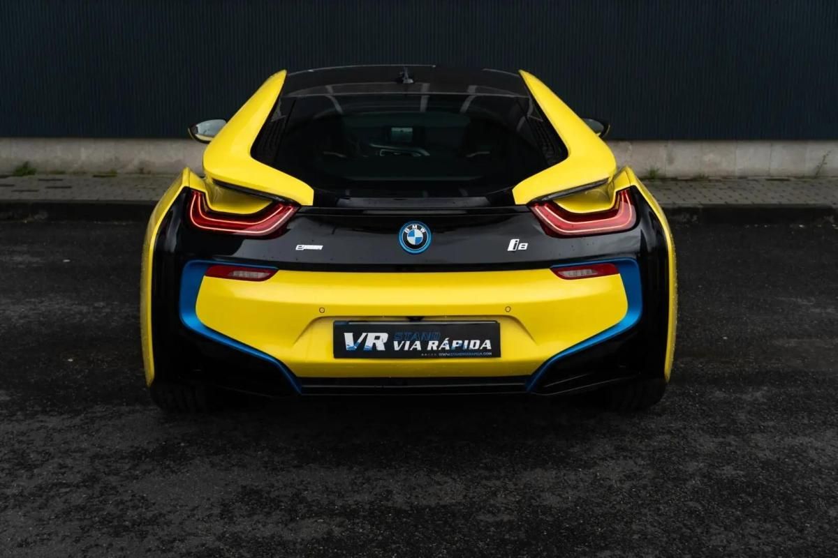 bmw-i8-2015-hibrido-a-gasolina-1499cc