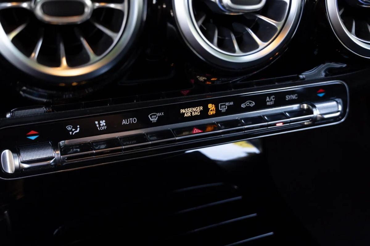mercedes-benz-cla-180-amg-auto-2020-diesel-1461cc