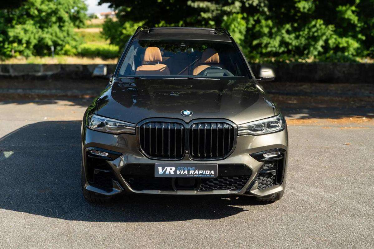 bmw-x7-xdrive40d-2022-diesel-2993cc