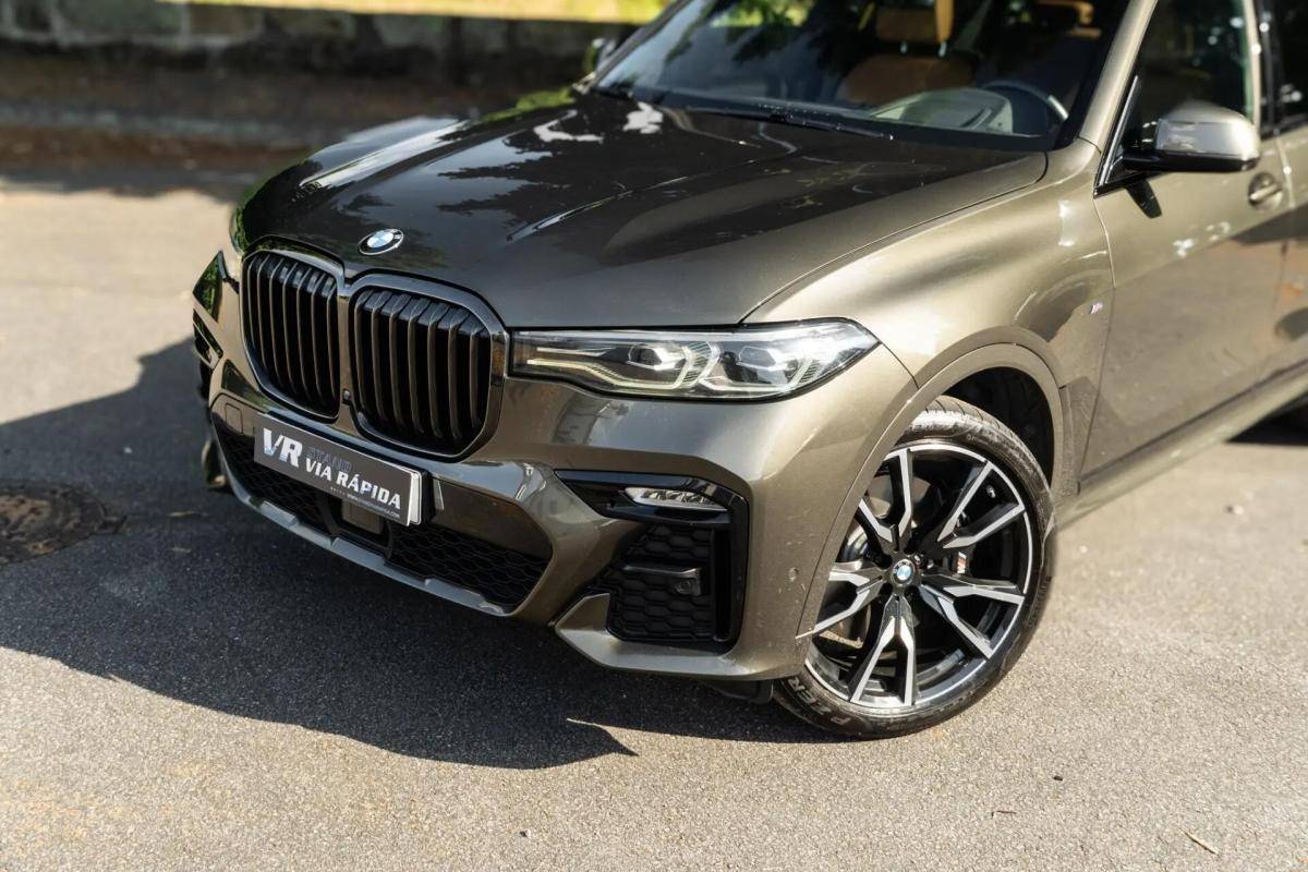 bmw-x7-xdrive40d-2022-diesel-2993cc