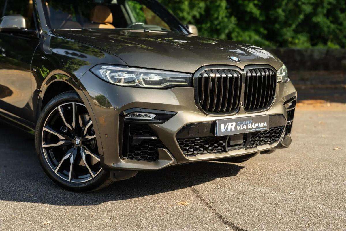 bmw-x7-xdrive40d-2022-diesel-2993cc