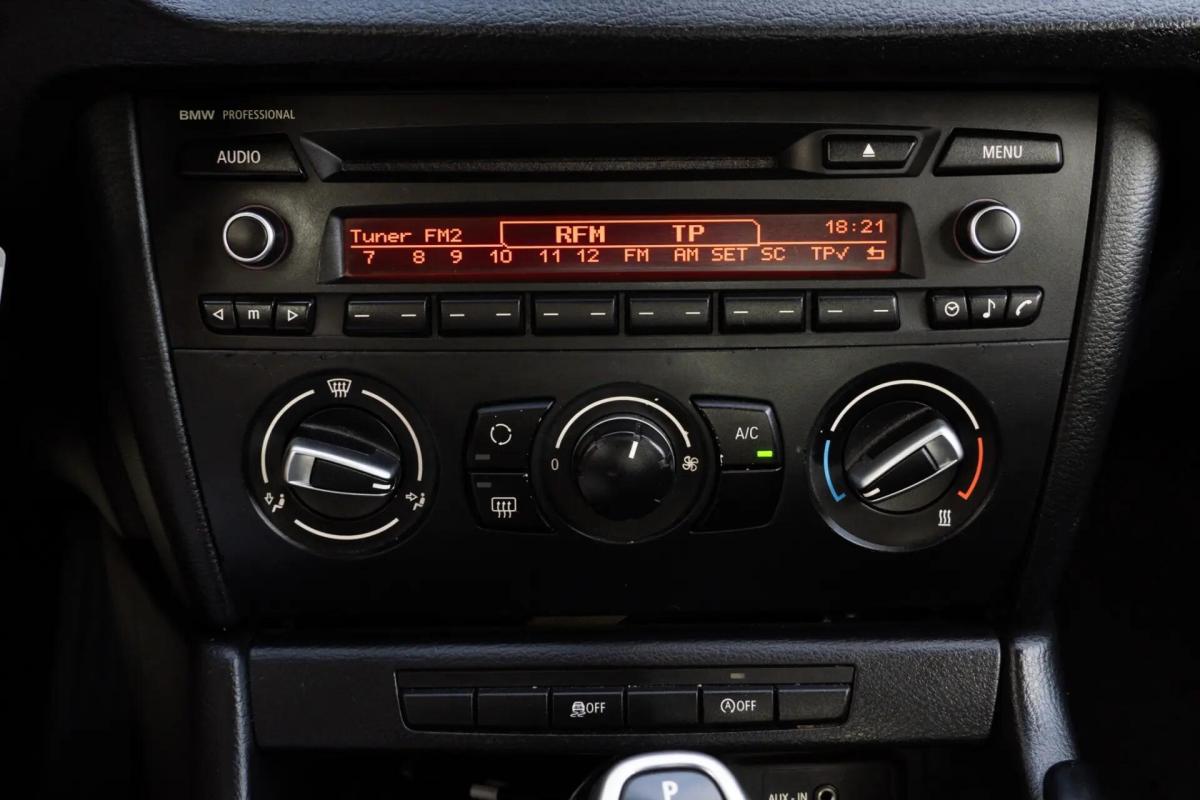 bmw-x1-sdrive18d-2014-diesel-1995cc