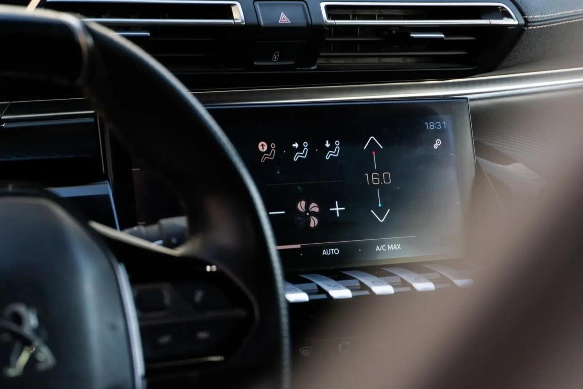 peugeot-508-sw-2019-diesel-1499cc