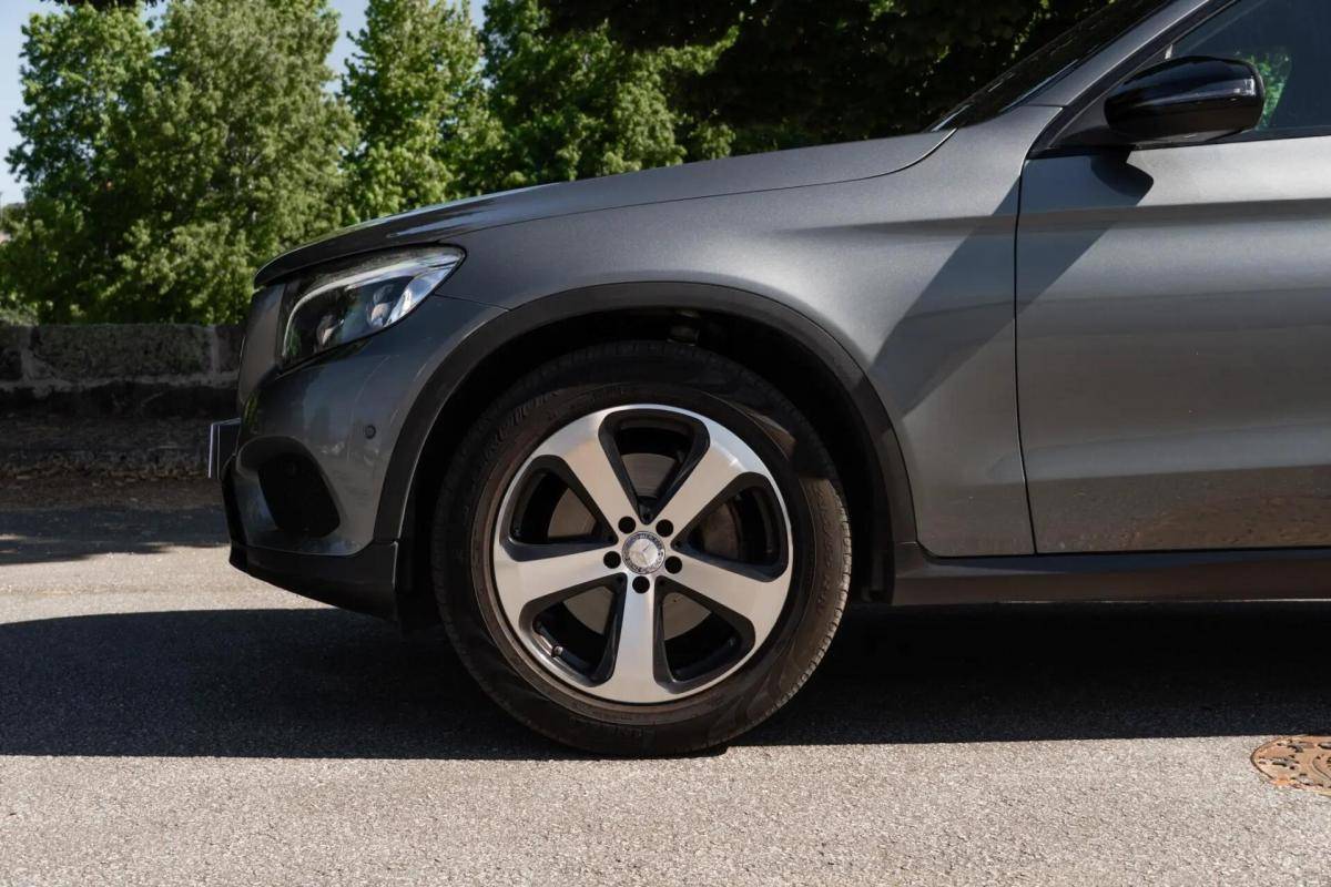 mercedes-benz-glc-250-d-4matic-2016-diesel-2143cc