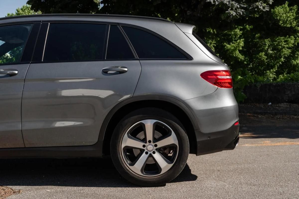 mercedes-benz-glc-250-d-4matic-2016-diesel-2143cc