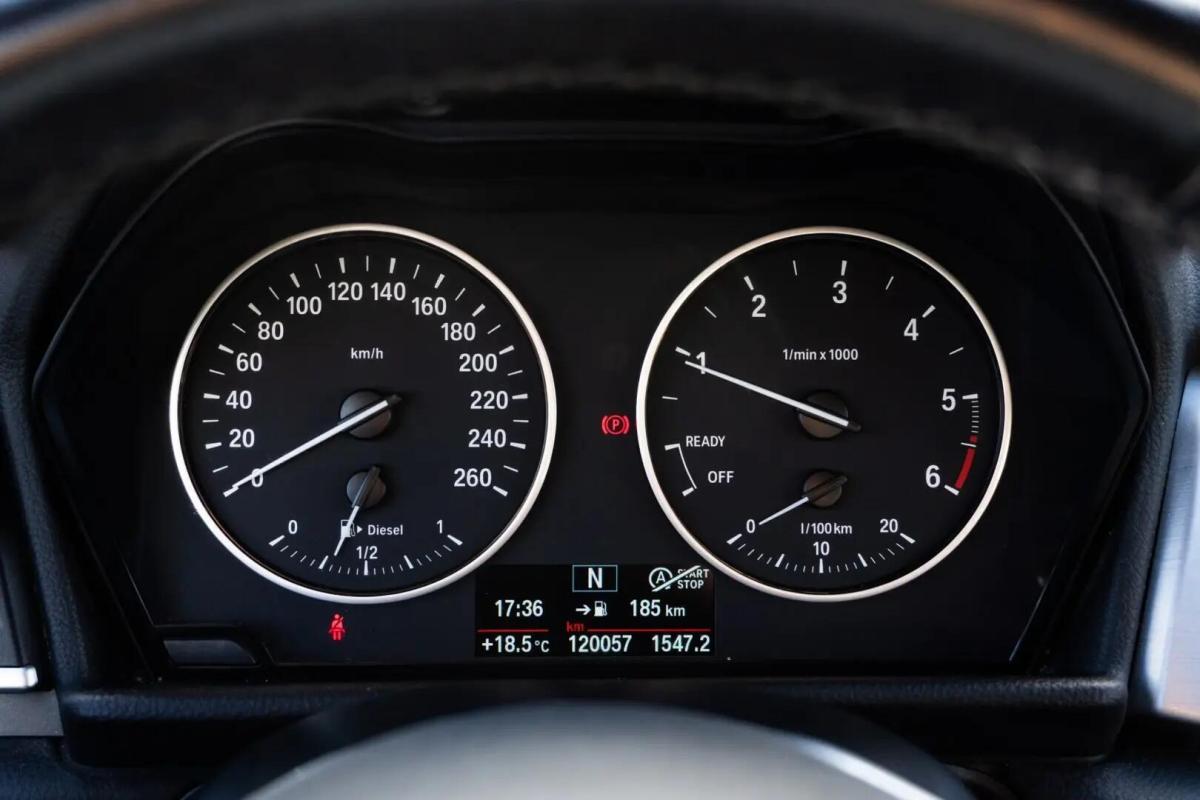 bmw-serie-2-216-active-tourer-d-2016-diesel-1496cc