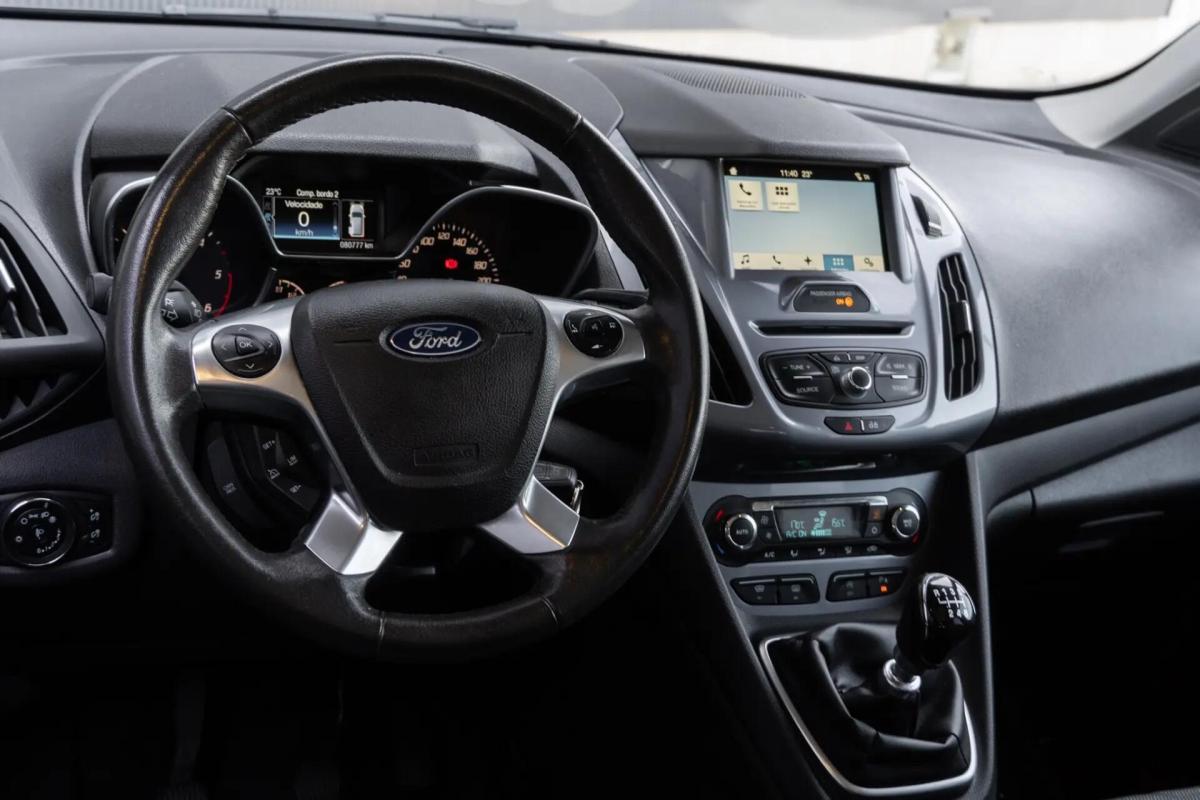 ford-tourneo-connect-2017-diesel-1560cc