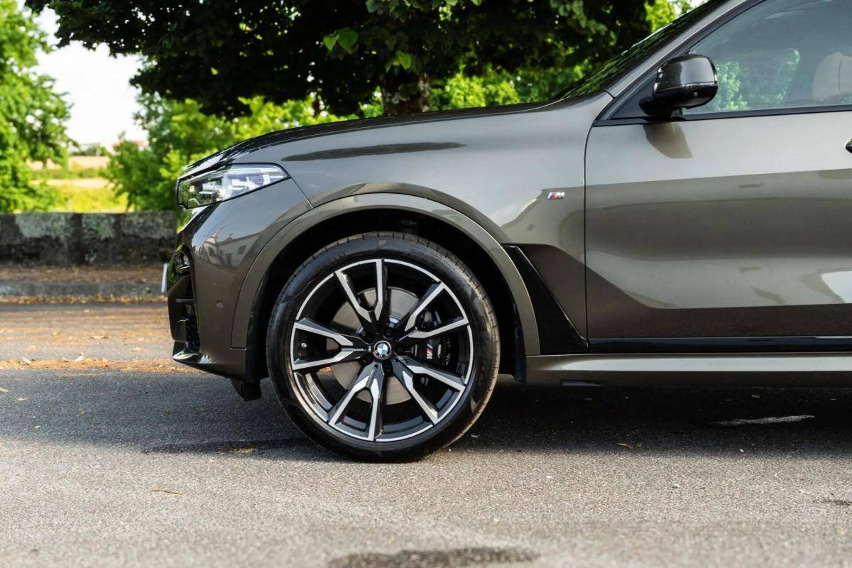 bmw-x7-xdrive40d-2022-diesel-2993cc
