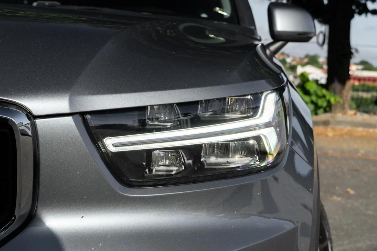 volvo-xc40-2018-diesel-1969cc