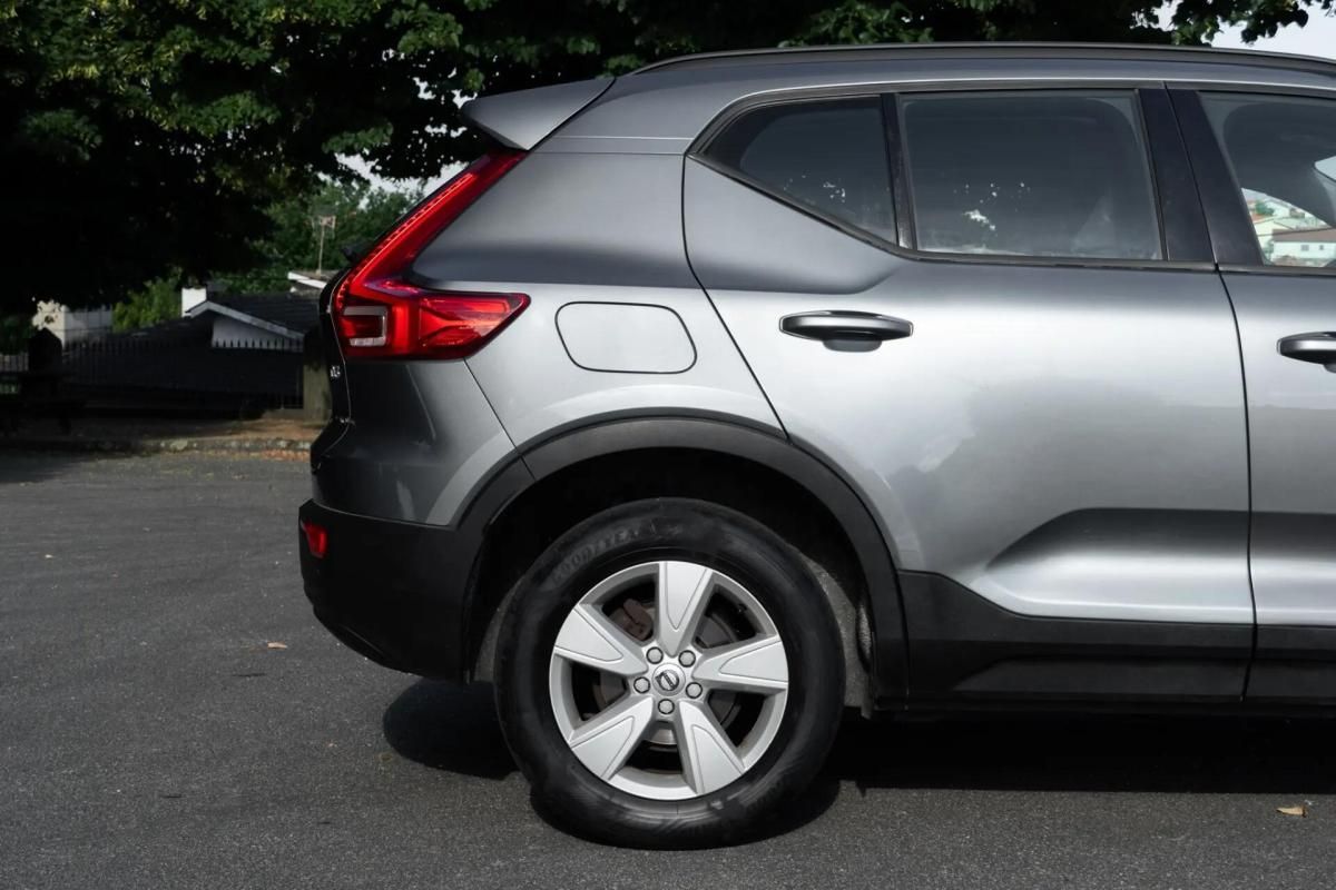 volvo-xc40-2018-diesel-1969cc