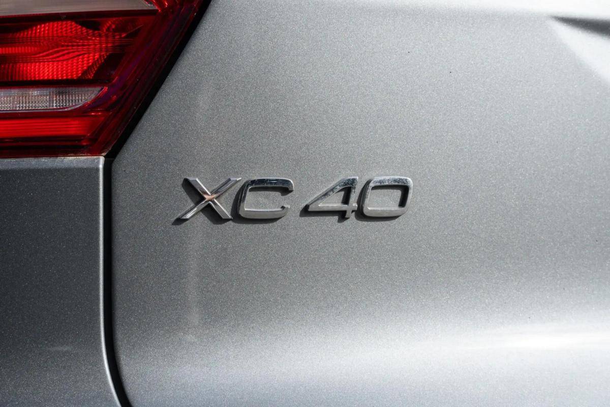 volvo-xc40-2018-diesel-1969cc