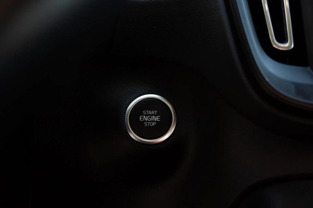 volvo-xc40-2018-diesel-1969cc