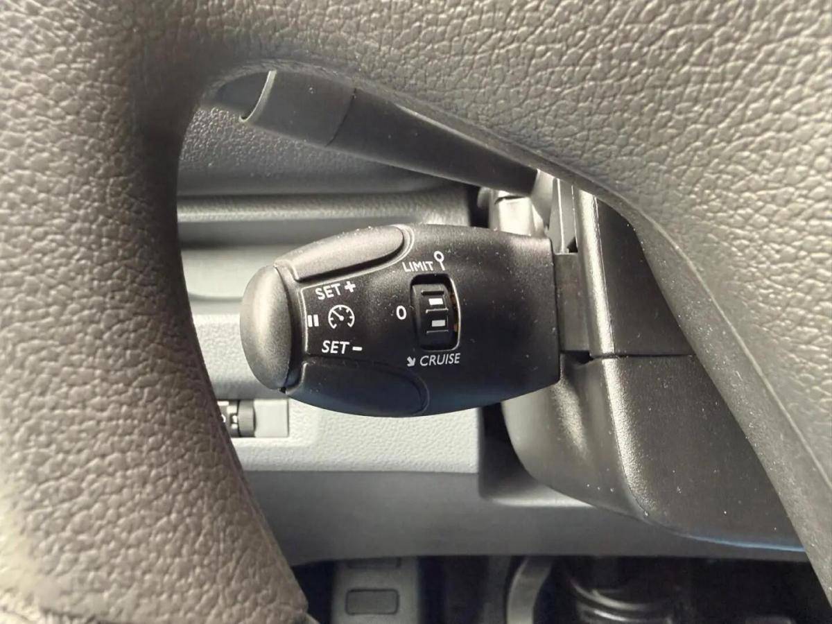 peugeot-expert-2021-diesel-1499cc