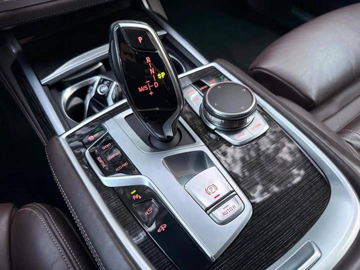 bmw-serie-7-2017-diesel-2993cc