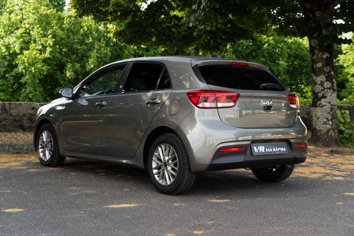 kia-rio-2022-gasolina-998cc