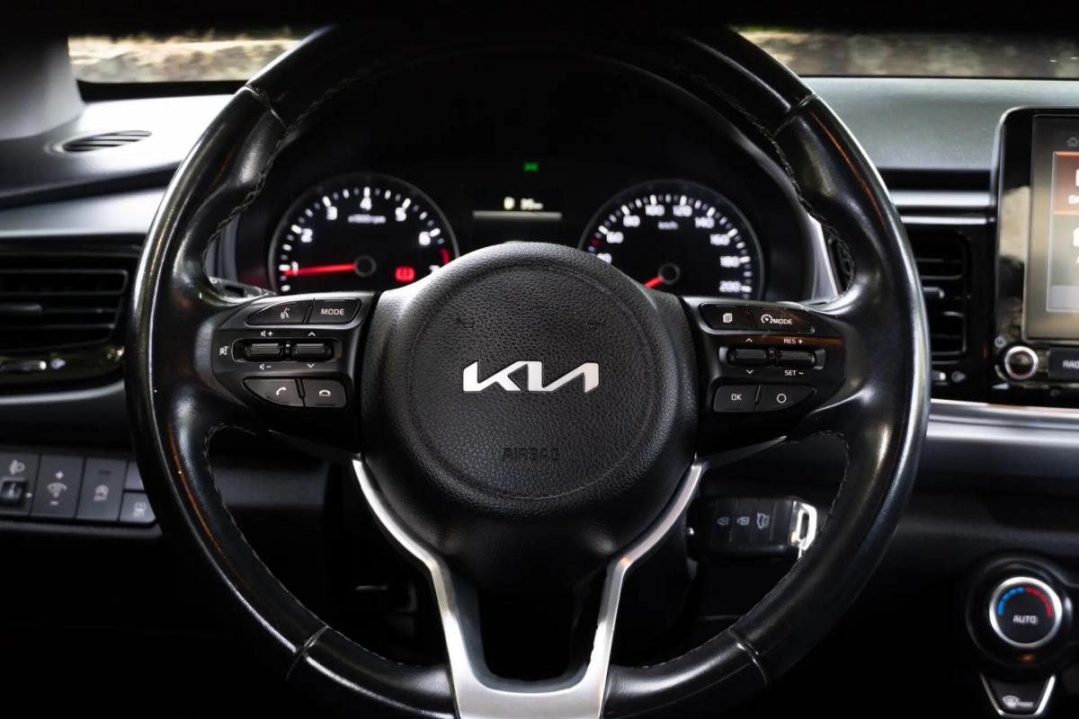 kia-rio-2022-gasolina-998cc