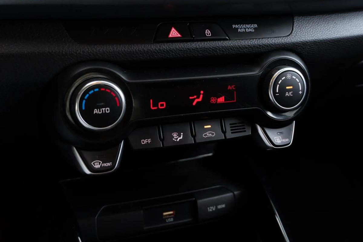 kia-rio-2022-gasolina-998cc